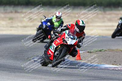 media/May-26-2024-Lets Ride (Sun) [[4952920045]]/B Group/1020am (Grapevine)/